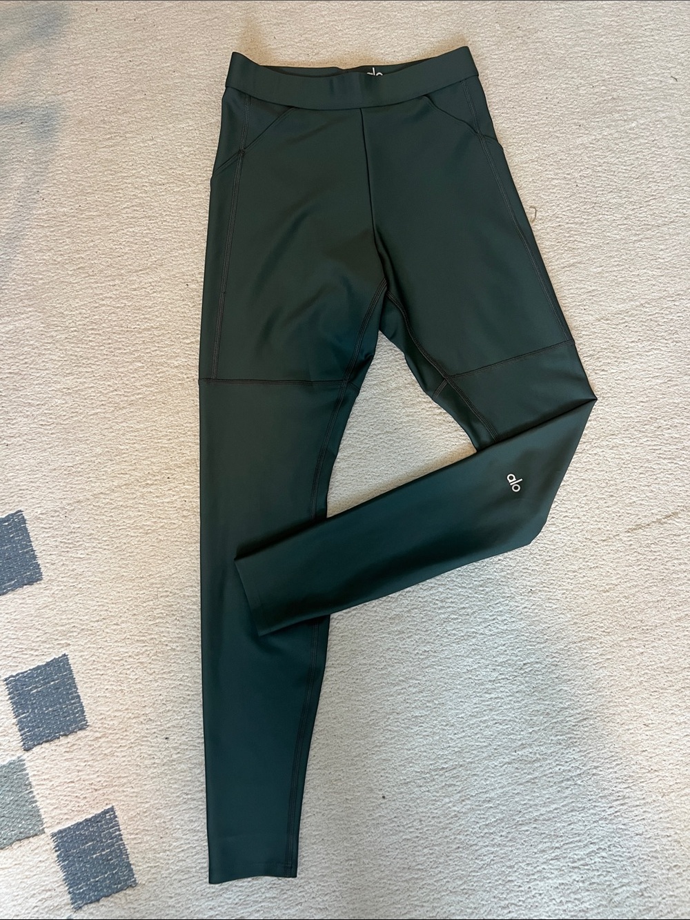 ALO Yoga Dark Green Leggings